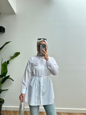 Beyaz Taşlı Gömlek
