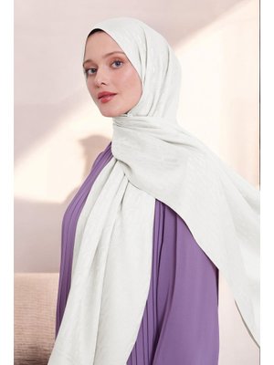 Zincir Desen Blue Jakar Şal Kırık Beyaz Zincir Desen Blue Jakar Şal Kırık Beyaz