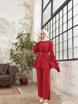 Pırlanta Gögüs İnci Işleme Kuşaklı Takım