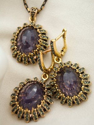 Mor Otantik Kafes Takı Seti