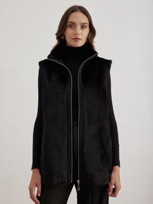 Hakim Yaka Kürk Yelek Hakim Yaka Kürk Yelek