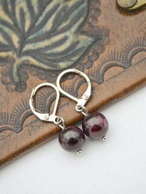 Çok Renkli Lal Granat Taşlı Küpe Çok Renkli Lal Granat Taşlı Küpe