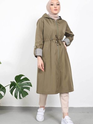 Haki Bel Büzgülü Kapüşonlu Trençkot Haki Bel Büzgülü Kapüşonlu Trençkot