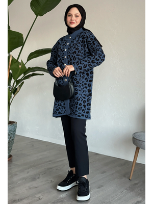 Leopar Desen Düğmeli Mavi Hırka