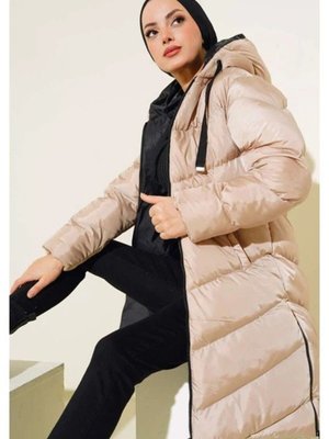 Kapüşonlu Fermuar Detaylı Şişme Mont