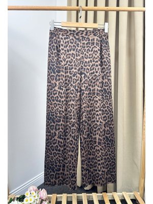 Siyah Novel Leopar Desen Pantolon
