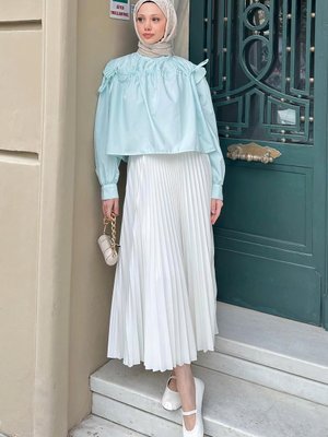 Beyaz Pliseli Etek