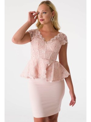 Pudra Üst Güpür Detaylı Arkadan Bağlamalı Takım Abiye