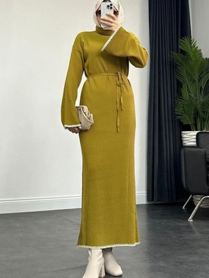 Zeynep Triko Elbise Yağ Yeşili Zeynep Triko Elbise Yağ Yeşili