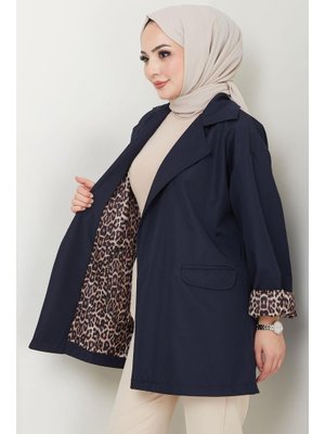 Lacivert Leopar Detaylı Oversize Bondit Ceket Lacivert Leopar Detaylı Oversize Bondit Ceket