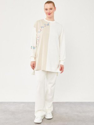 Ekru Bej Yazı Detaylı Çift Renk Sweat Takım