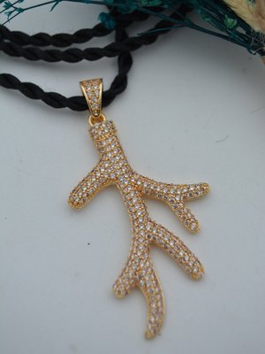 Zirkon Taşlı Kuyumcu İşi Kolye Altın Rengi