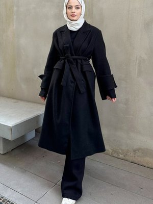 Petra Uzun Kaşe Kaban Siyah Petra Uzun Kaşe Kaban Siyah