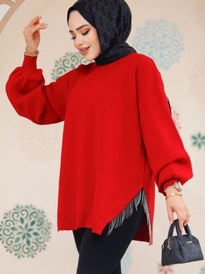 Zincir Detaylı Kırmızı Kazak Tunik