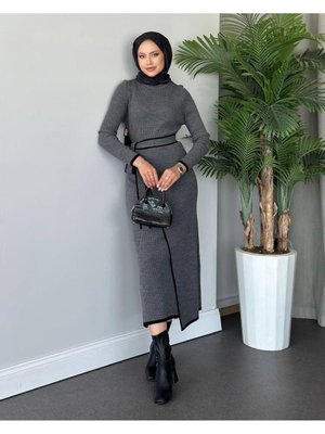 Bağlamalı Triko Elbise