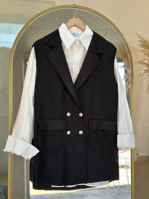 Beliz Kapak Cepli Buklet Yelek Siyah Beliz Kapak Cepli Buklet Yelek Siyah