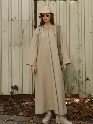 Büzgü Yaka Elbise Krem Büzgü Yaka Elbise Krem