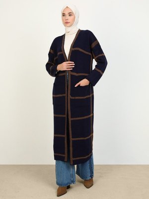 Çizgi Detaylı Uzun Triko Hırka Lacivert