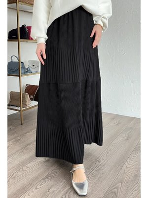 Piliseli Scuba Krep Siyah Etek