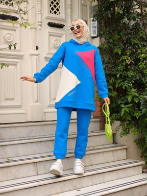 Kapitone Detaylı Garnili Eşofman Takımı Kapitone Detaylı Garnili Eşofman Takımı