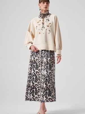 Leopar Desen Etekli Takım Bej