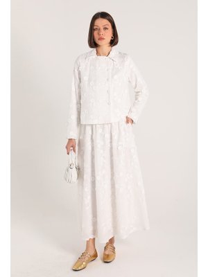 Beyaz Çiçekli Etekli Takım