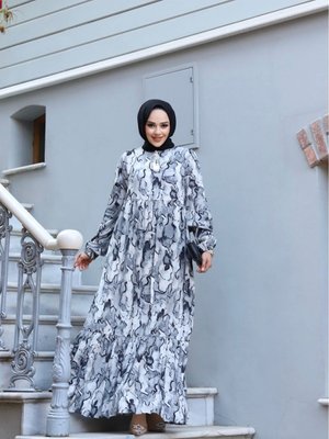 Gri Yakası Önde Püskül Ve Kol Ucu Lastikli Dokuma Viskon Kumaş Ebru Desenli Elbise Gri Yakası Önde Püskül Ve Kol Ucu Lastikli Dokuma Viskon Kumaş Ebru Desenli Elbise
