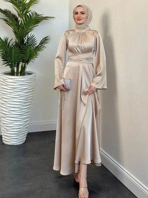 Beli Dolamalı Saten Abiye Elbise