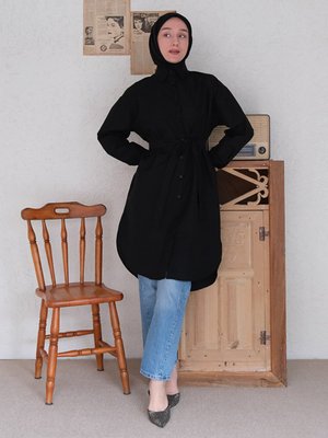 Siyah Uzun Gömlek