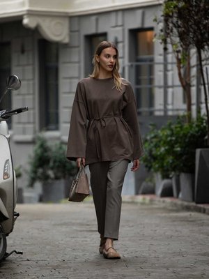 Dikiş Detaylı Yırtmaçlı Sweatshırt Toprak