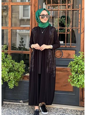 Nurcan Çetin Hırka Siyah