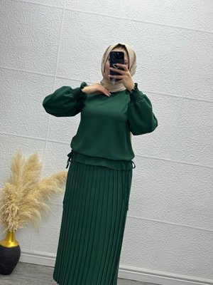 Pliseboy Etekli Alt Üst Takım