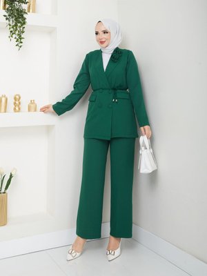 Gül Detaylı Blazer Ceket Takım Gül Detaylı Blazer Ceket Takım