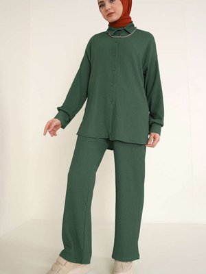 Örme İkili Takım Zümrüt Yeşili Örme İkili Takım Zümrüt Yeşili