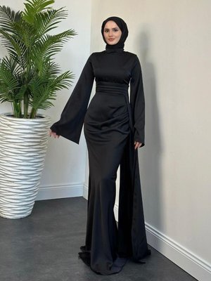 Arabella Pelerinli Saten Balık Abiye Elbise Siyah Arabella Pelerinli Saten Balık Abiye Elbise Siyah