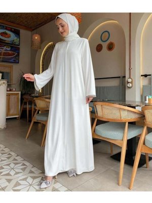 Beyaz Ferace Şal Takım