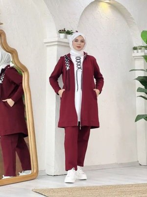 İki İplik Kumaş Bağcık Süslemeli Önü Fermuarlı Üçlü Takım