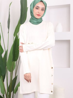 Krem Etek Ucu Düğmeli Soğuk İplik Triko Tunik Krem Etek Ucu Düğmeli Soğuk İplik Triko Tunik