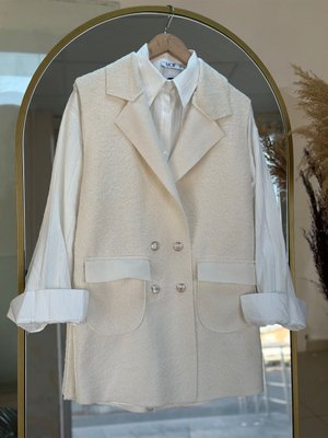 Beliz Kapak Cepli Buklet Yelek Ekru