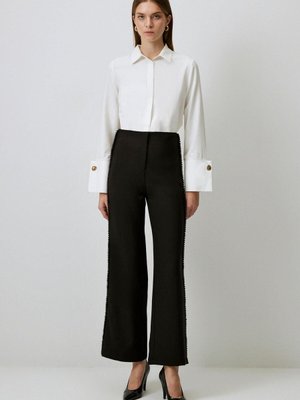 İnci Detaylı Krep Pantolon İnci Detaylı Krep Pantolon