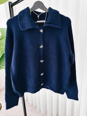 Kurdelalı Premium Yumoş Hırka Mavi Kurdelalı Premium Yumoş Hırka Mavi