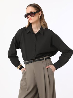 Siyah Regular Kalıp Poplin Gömlek