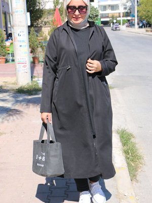 Büyük Beden Hakim Yaka Bondit Trençkot Siyah Büyük Beden Hakim Yaka Bondit Trençkot Siyah