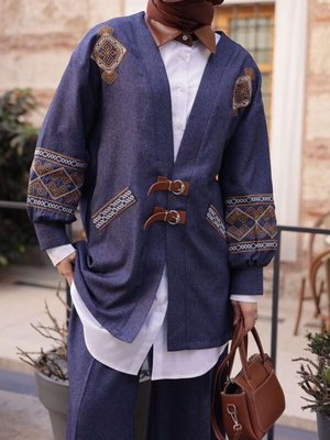 Otantik Desenli İkili Takım Lacivert Otantik Desenli İkili Takım Lacivert