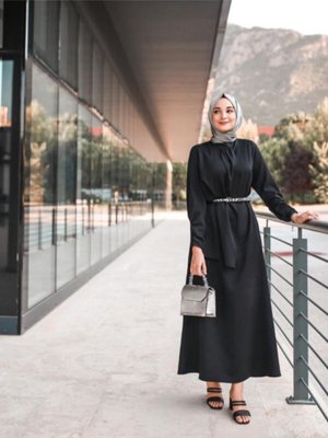 Siyah Elbise Siyah Elbise