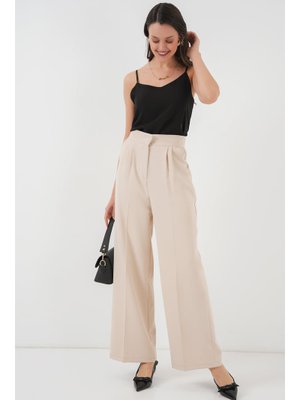 Krem Yüksek Bel Bol Kumaş Pantolon Krem Yüksek Bel Bol Kumaş Pantolon