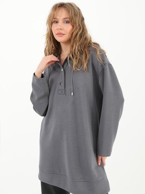 Yarım Çıtçıt Düğmeli Modal Kumaş Kapüşonlu Sweatshirt Yarım Çıtçıt Düğmeli Modal Kumaş Kapüşonlu Sweatshirt