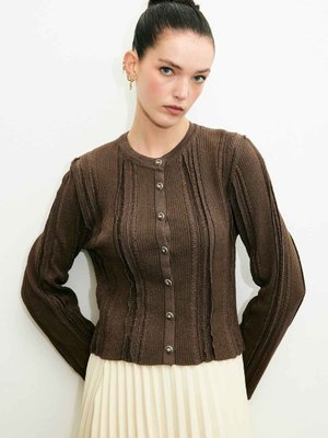 Büzgü Detaylı Hırka Koyu Kahve