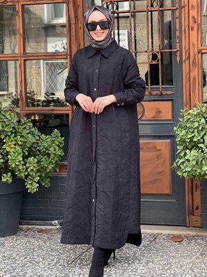 İnvee Çıtçıtlı Uzun Kap Siyah İnvee Çıtçıtlı Uzun Kap Siyah