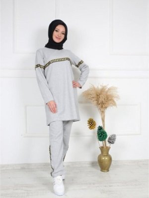 Sarı Şerit Gri Eşofman Takımı Sarı Şerit Gri Eşofman Takımı